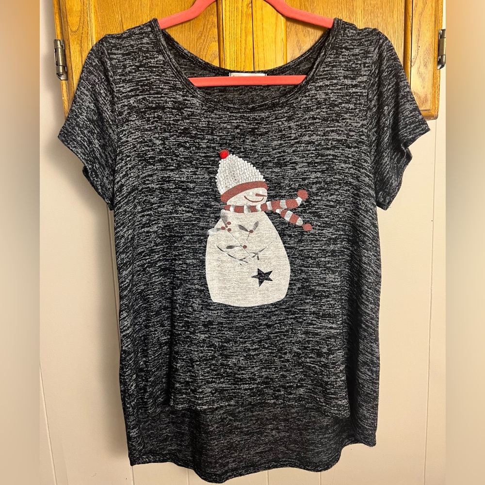 Agenda Snowman High-Low Tee, super soft & oversized, Women’s S